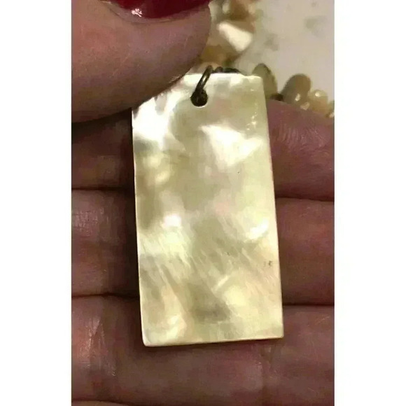 Vintage Abalone Style Pendant Necklace Retro Bohemian Chic Summer Statement - Picture 16 of 16